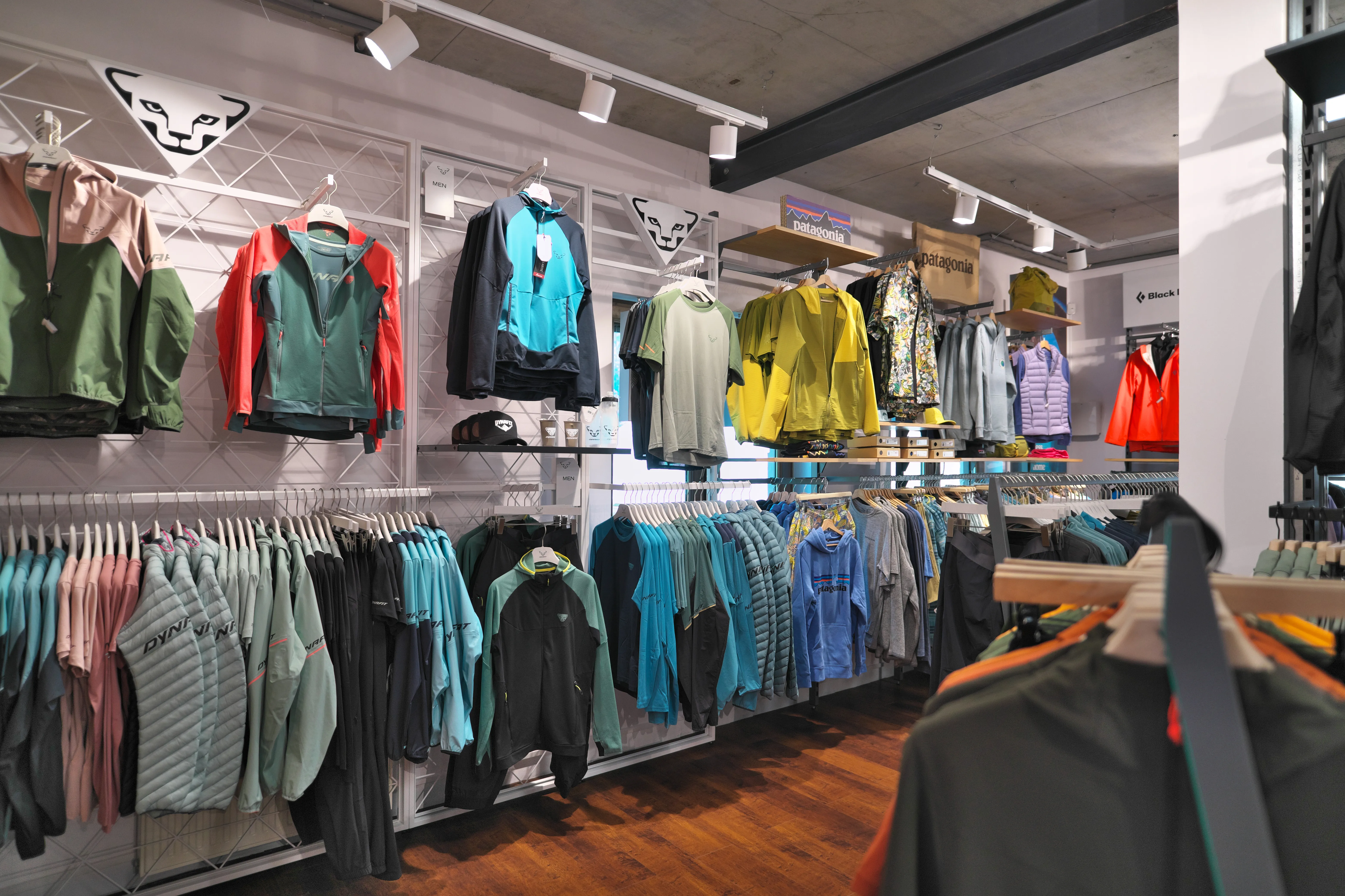 Sklep turystyczny Montiko Warszawa