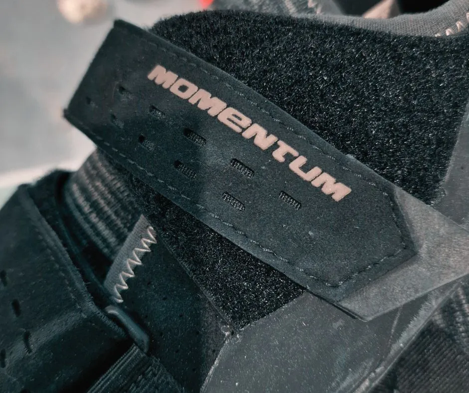 Wygodne Velcro w butach Black Diamond Momentum