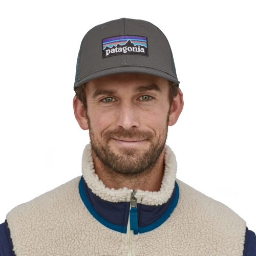 Czapka z Daszkiem Patagonia P-6 Logo Trucker Hat - Forge Grey